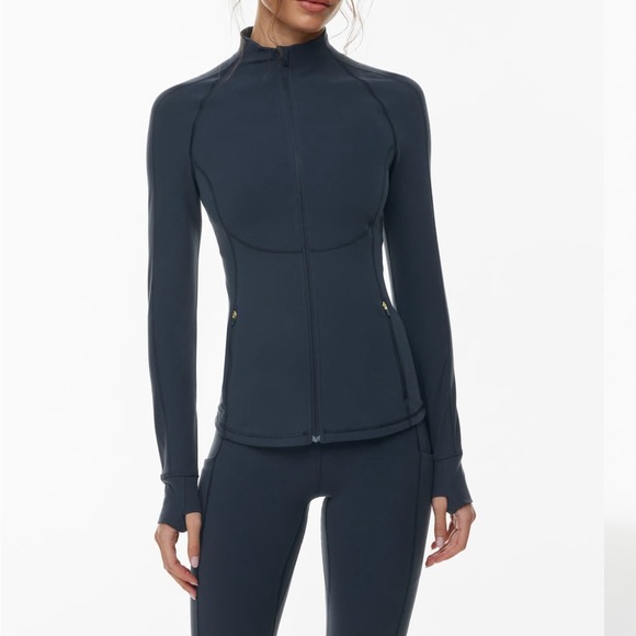 Aritzia Sweaters - TNA ( ARITZIA ) BUTTER Parallel Zip-Up